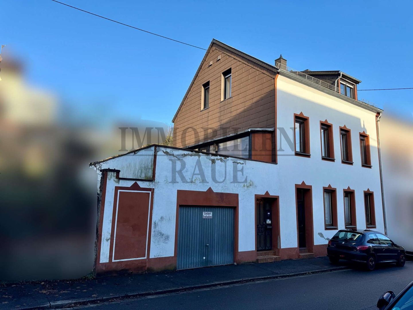 GROSSES 1 FAM.-HAUS MIT POTENZIAL IN RUHIGER LAGE VON SULZBACH MIT GARAGE, TERRASSE UND GARTEN