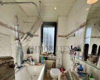 Whg. im 2. OG: Badezimmer
